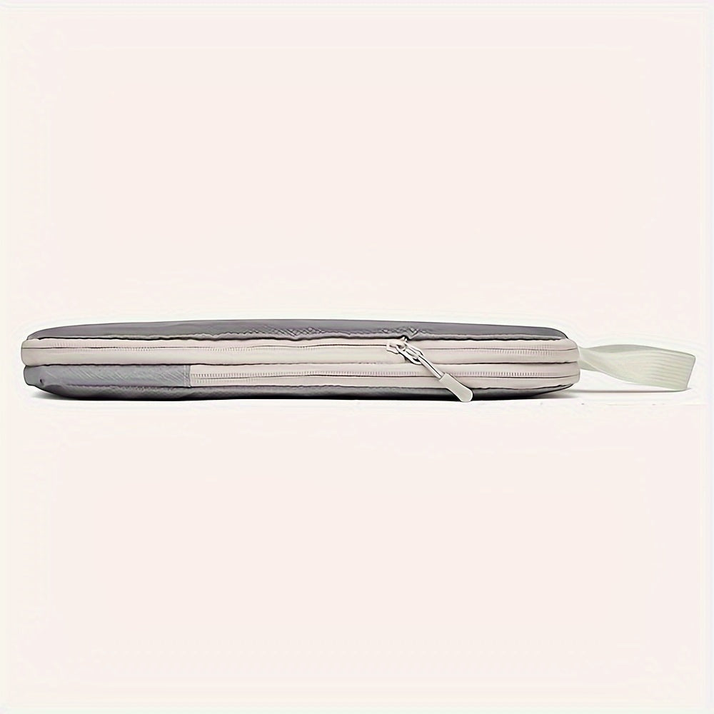 GLOVOYAGE™ grey compression packing cube side view showing the durable zipper system and carry handle for travel