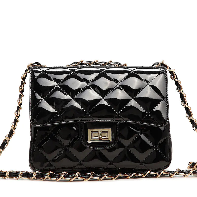 Chic Crossbody Essentials Bag